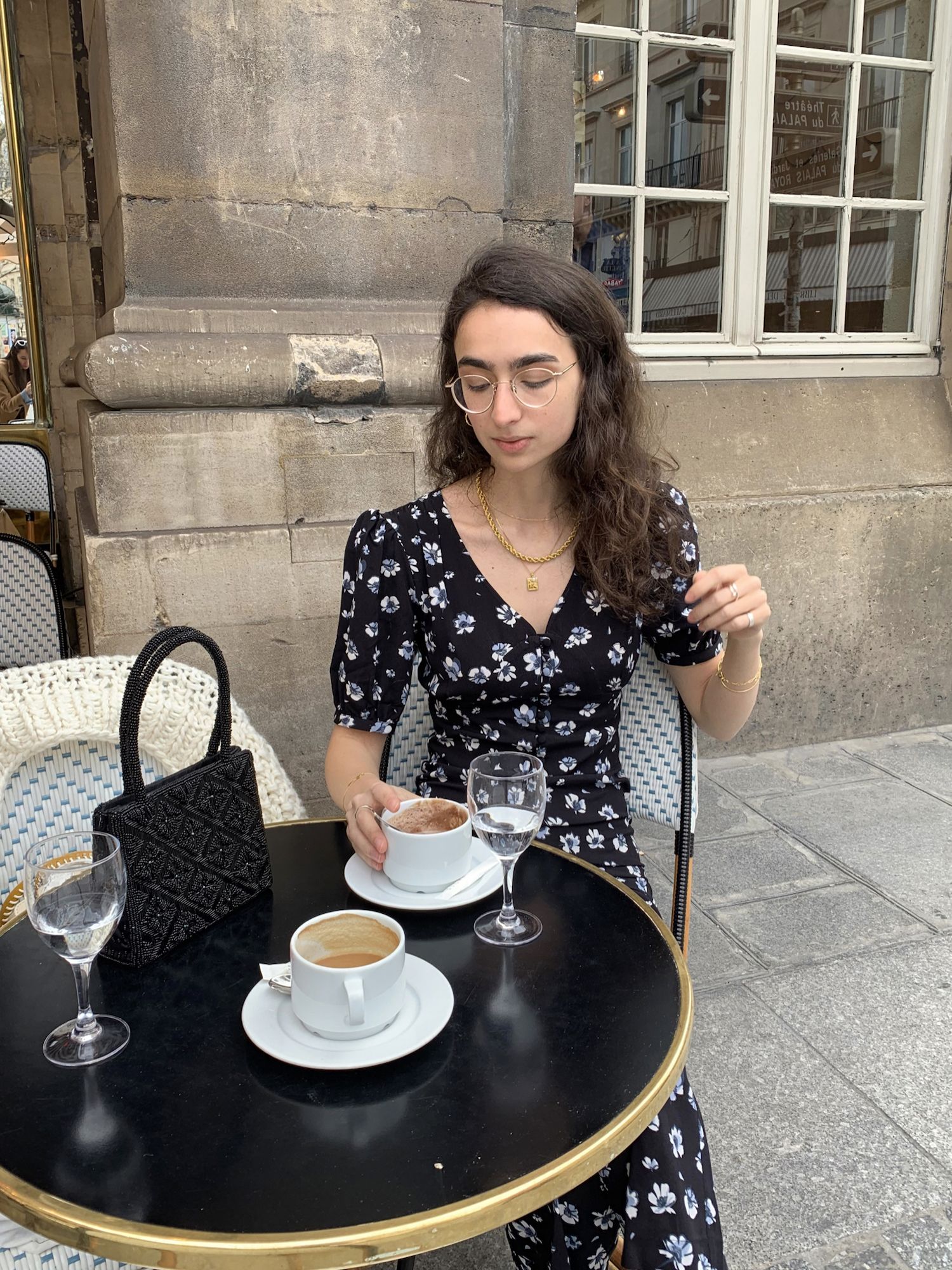 Coffee with Pia at Le Nemours, Paris, talking French girl style and Parisian style
